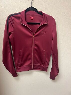 GUESS Women's  Jacket color vino 🍷🍷❣️